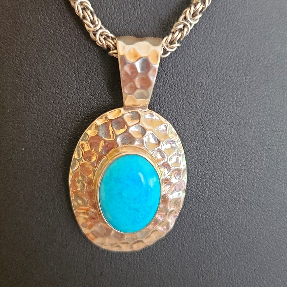 Shube's Manufacturing Inc. Hammered Oval Turquiose Pendant